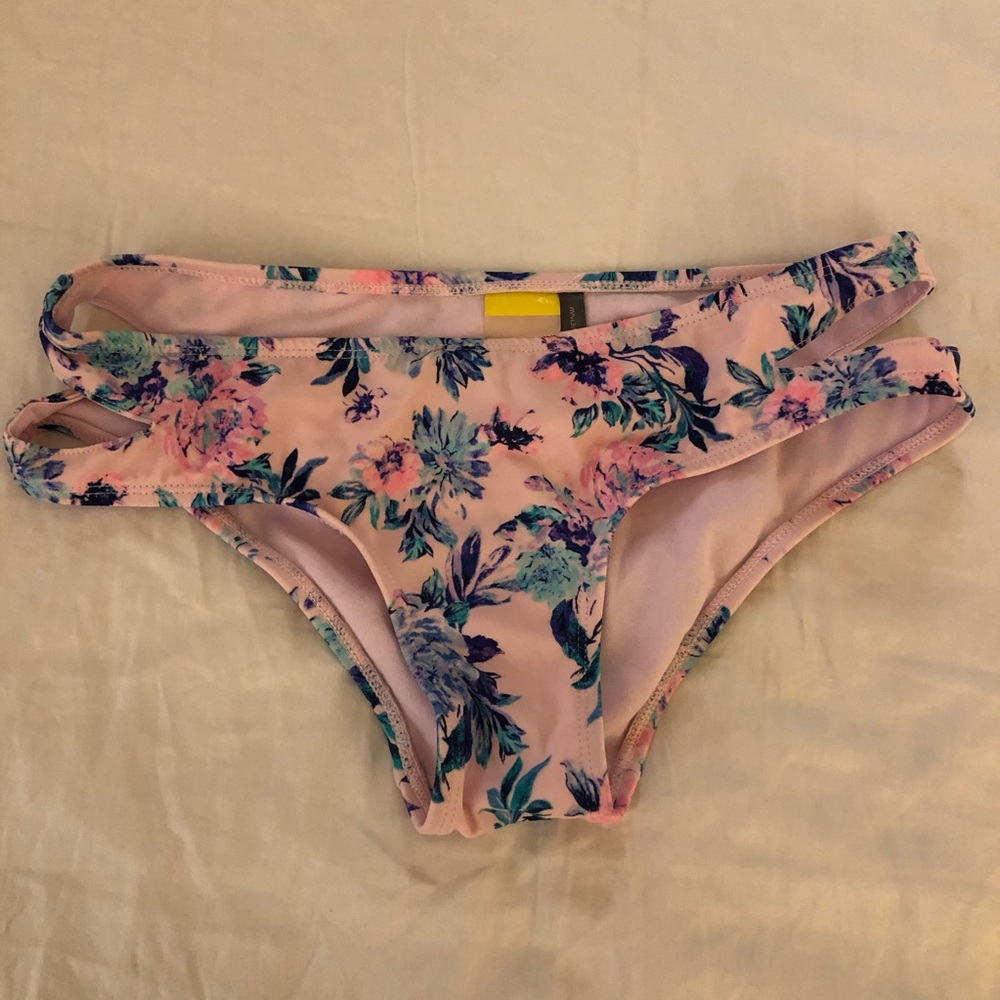 Pacsun bikini bottom